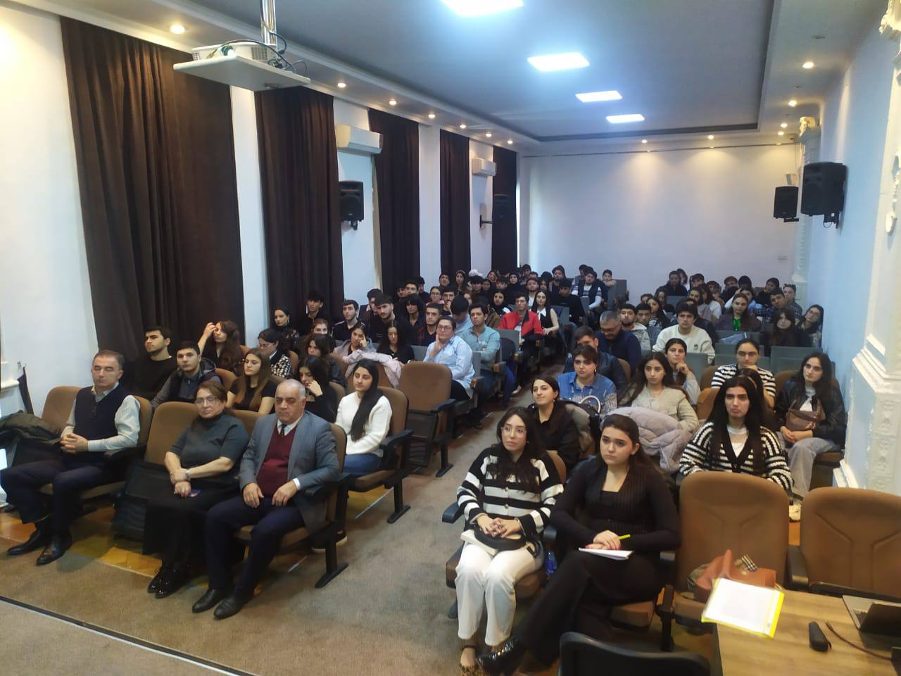 A State Program Scholarship Recipient Delivered a Lecture at Western Caspian University